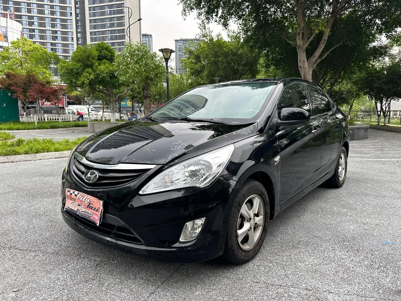 HYUNDAI RENA 2013