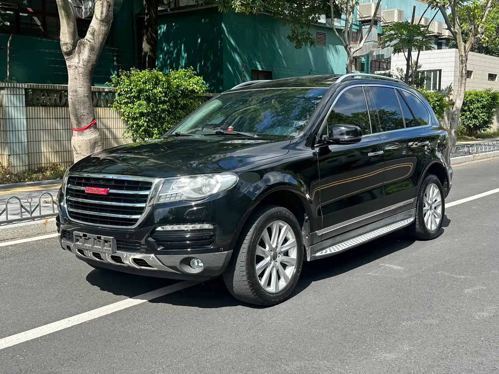 HAVAL H8 2015