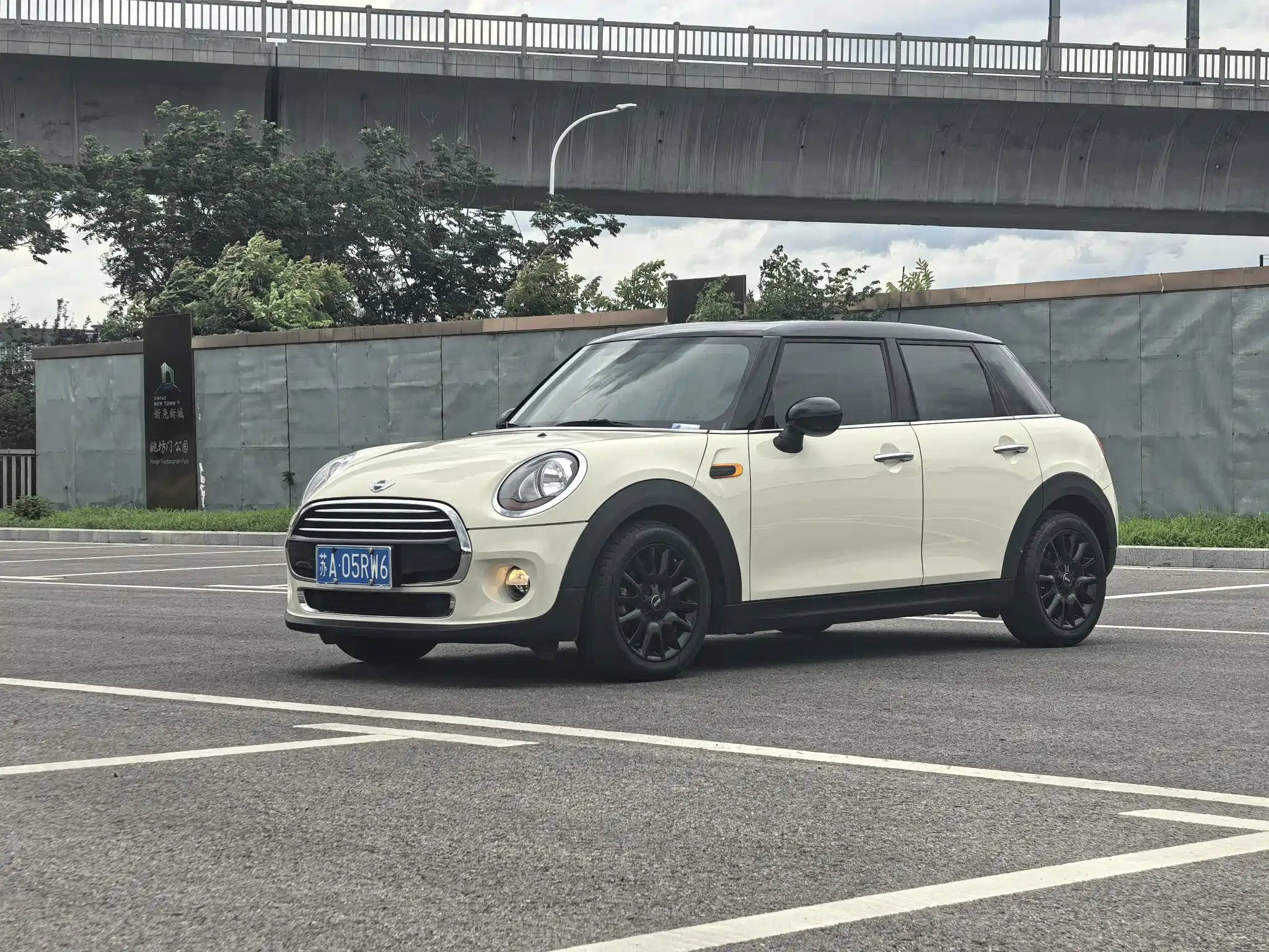 MINI OTHER 2016