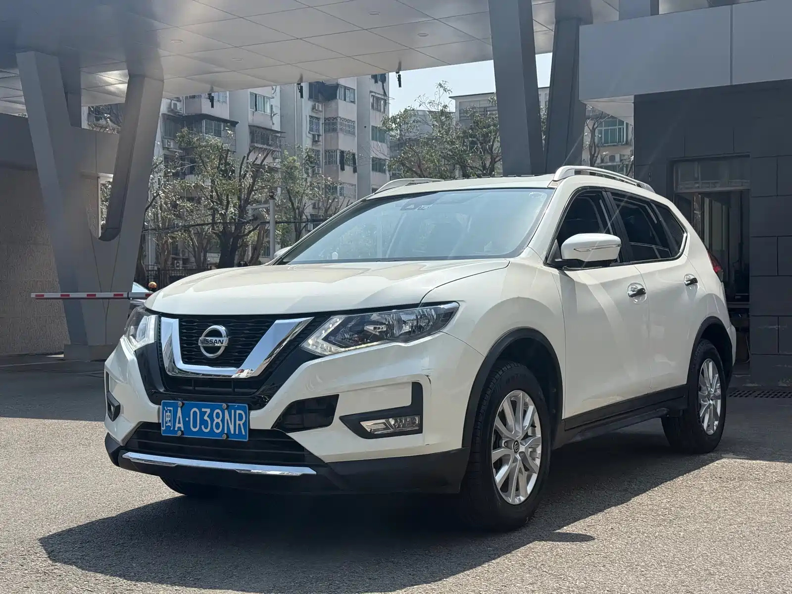 NISSAN X-TRAIL 2019