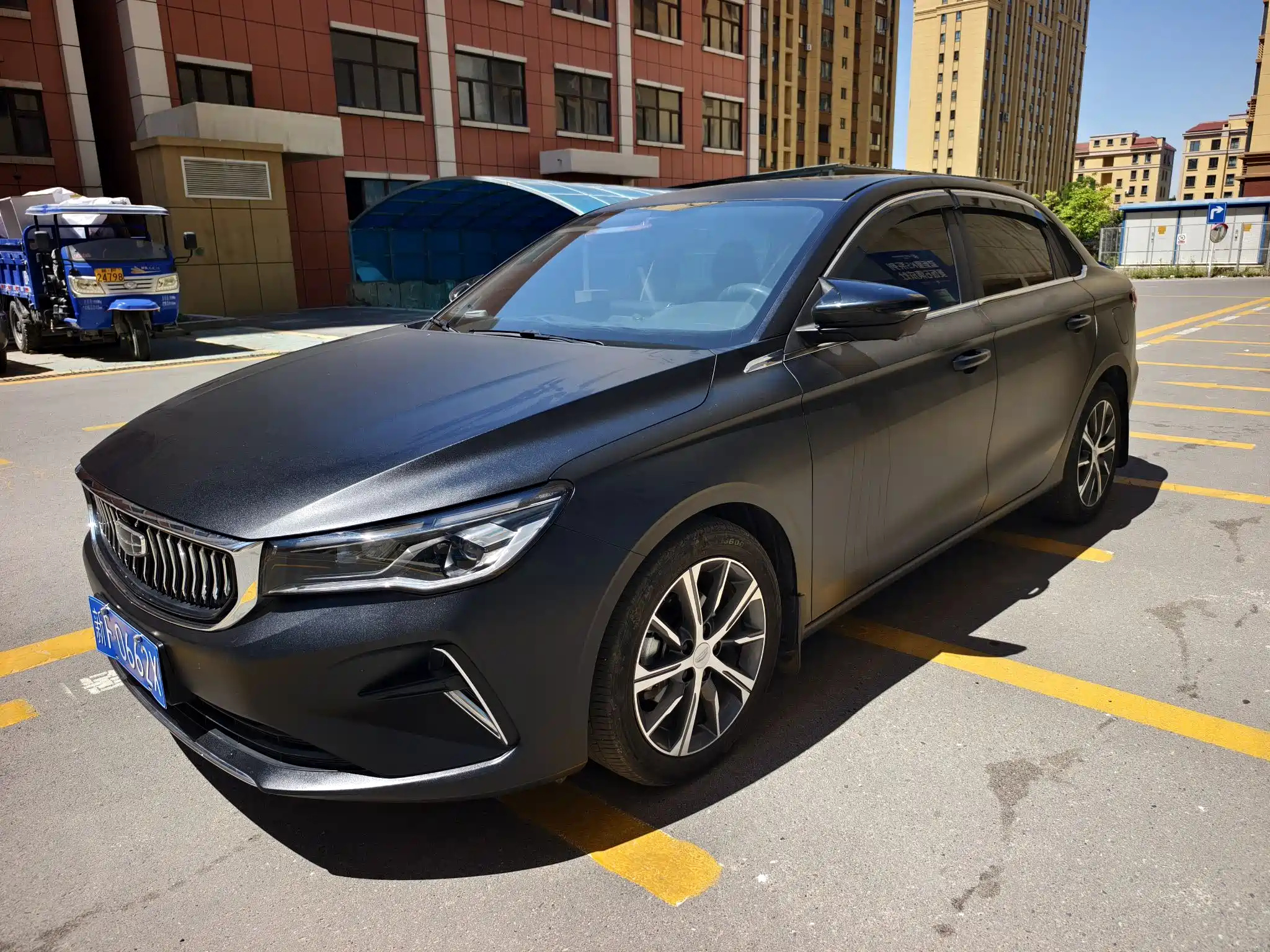GEELY AUTO EMGRAND 2023