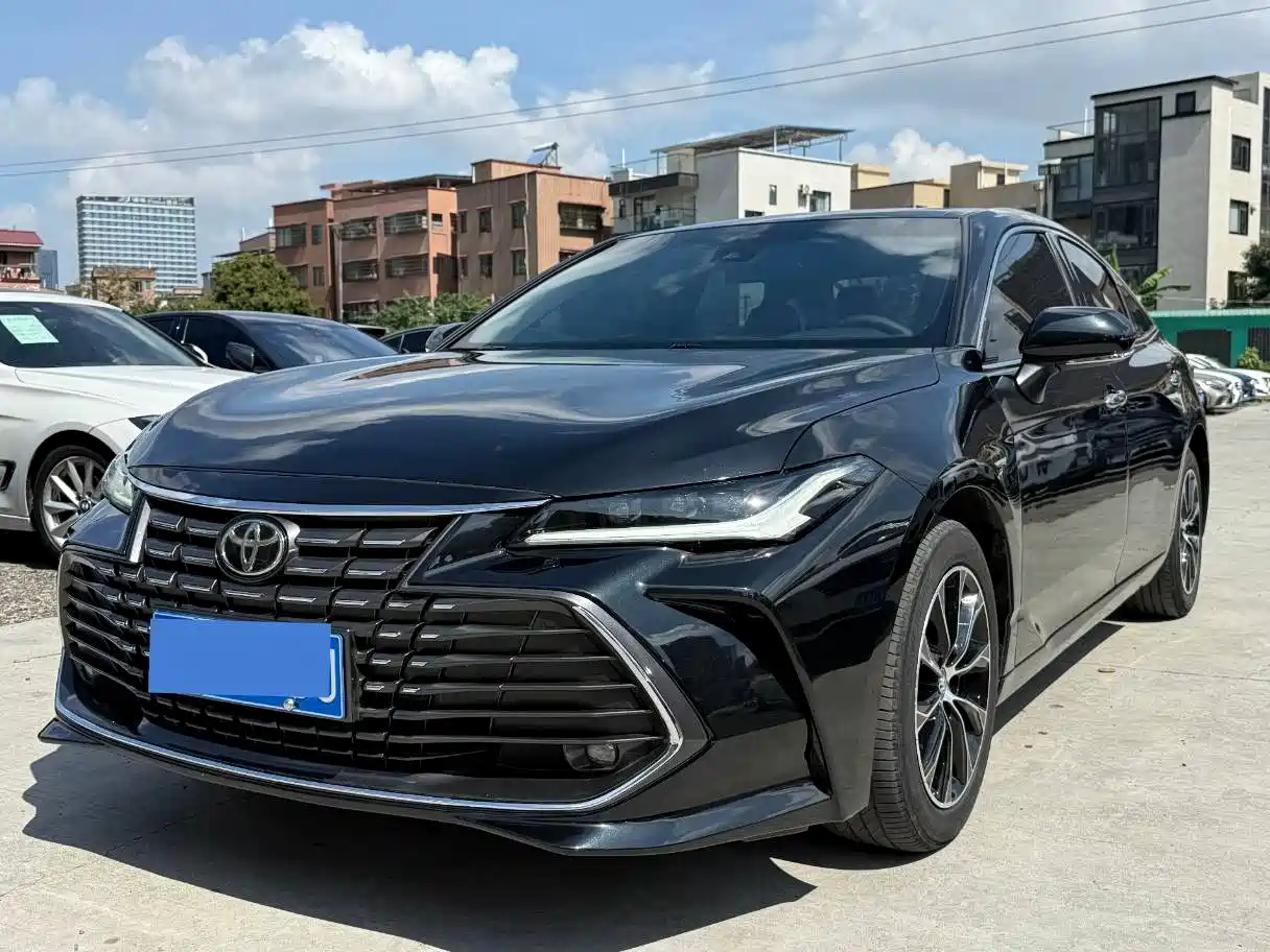 TOYOTA AVALON 2023
