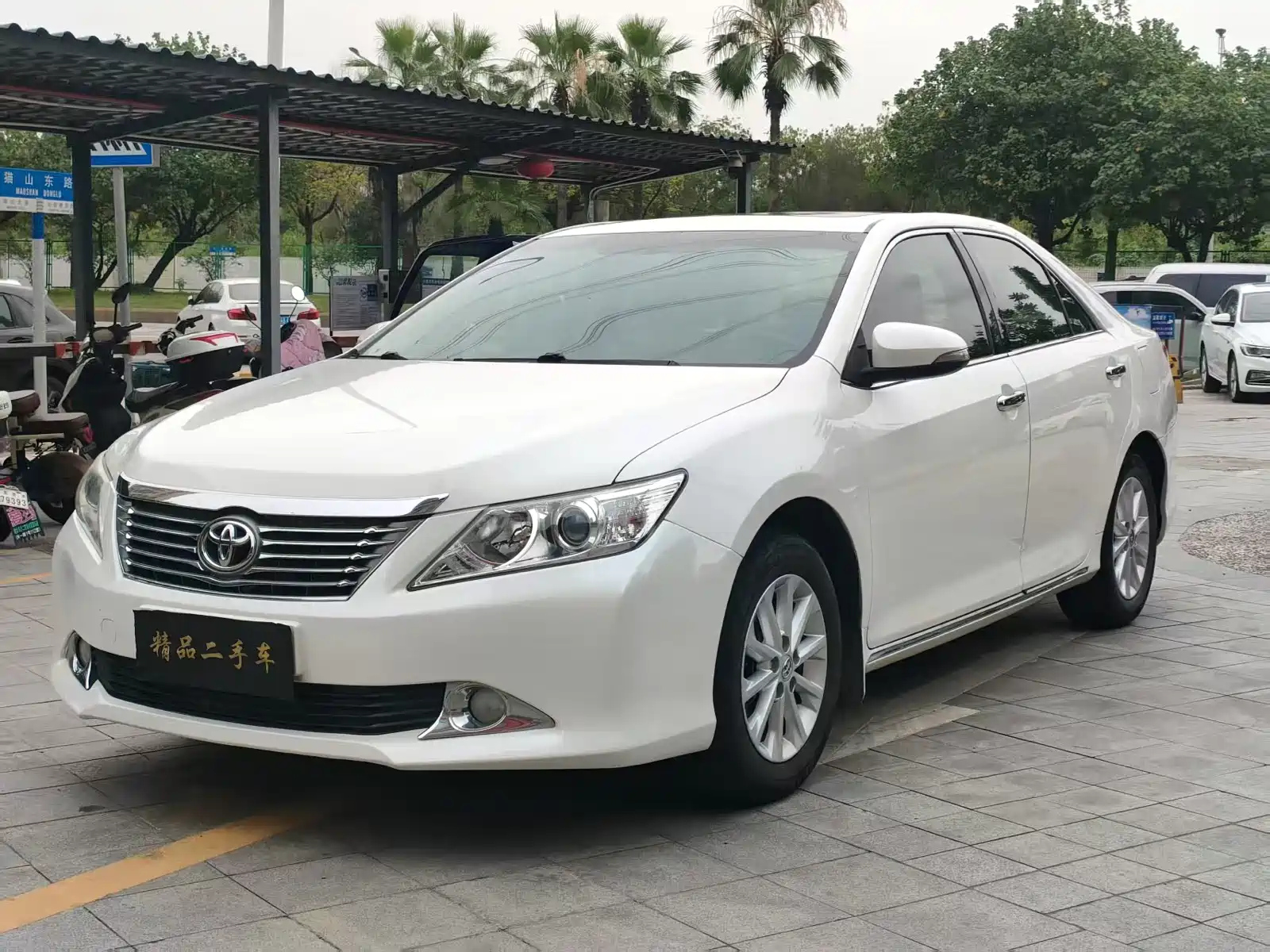 TOYOTA CAMRY 2013