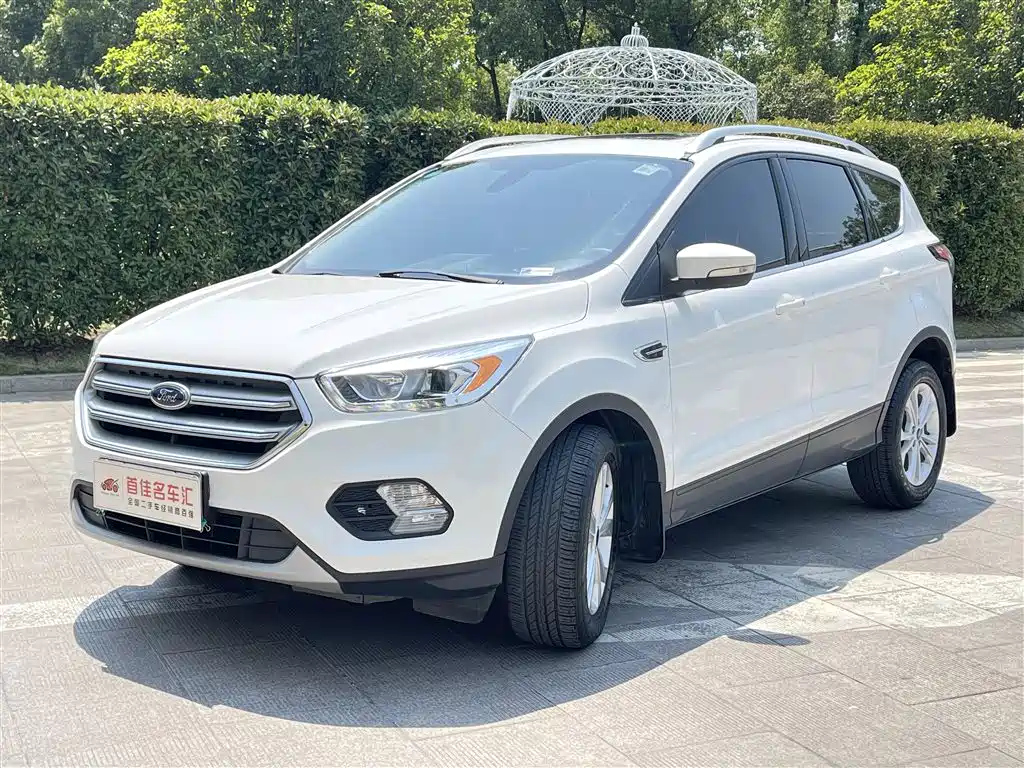 FORD ESCAPE 2018