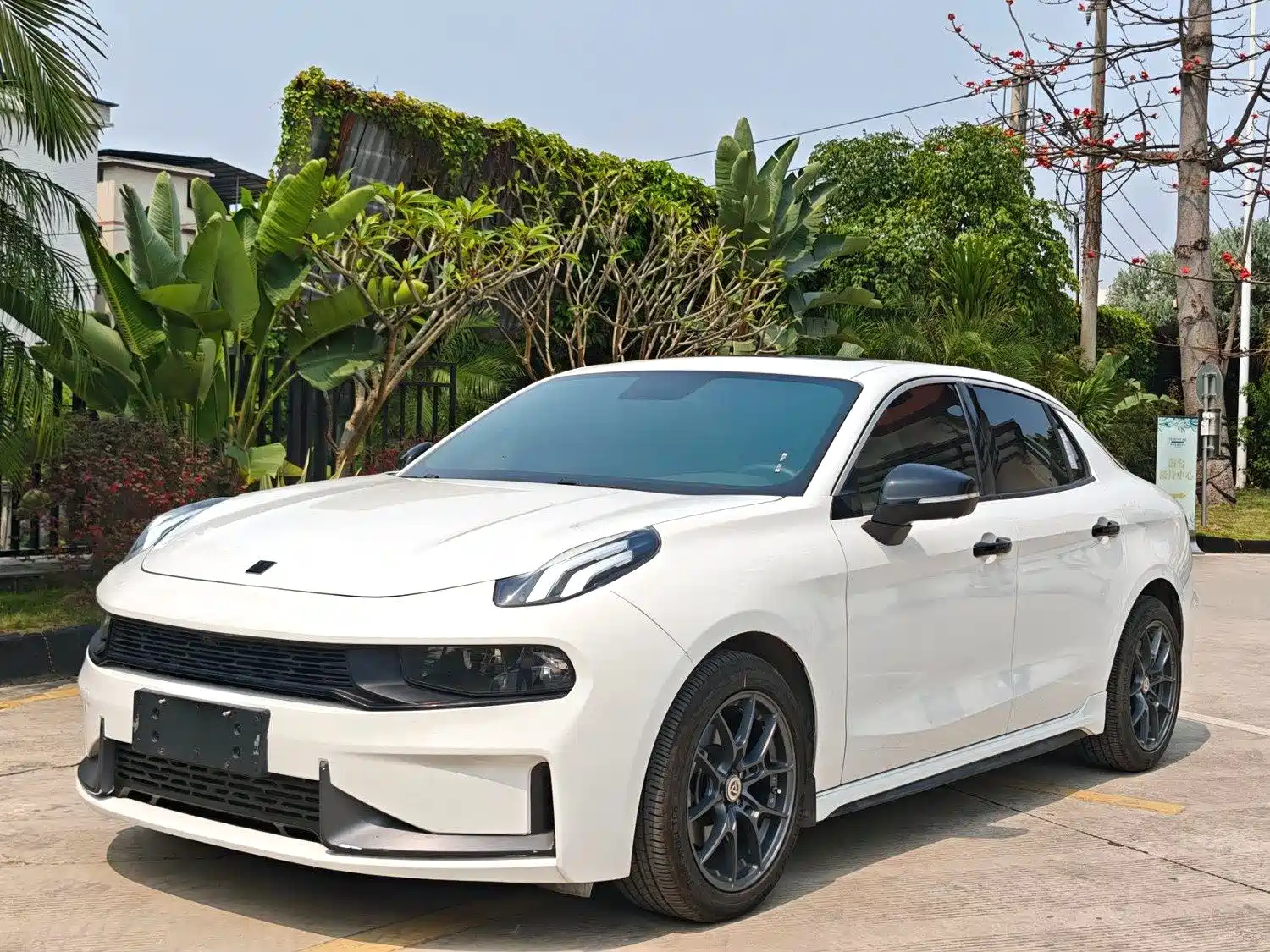 LYNK 03 2022