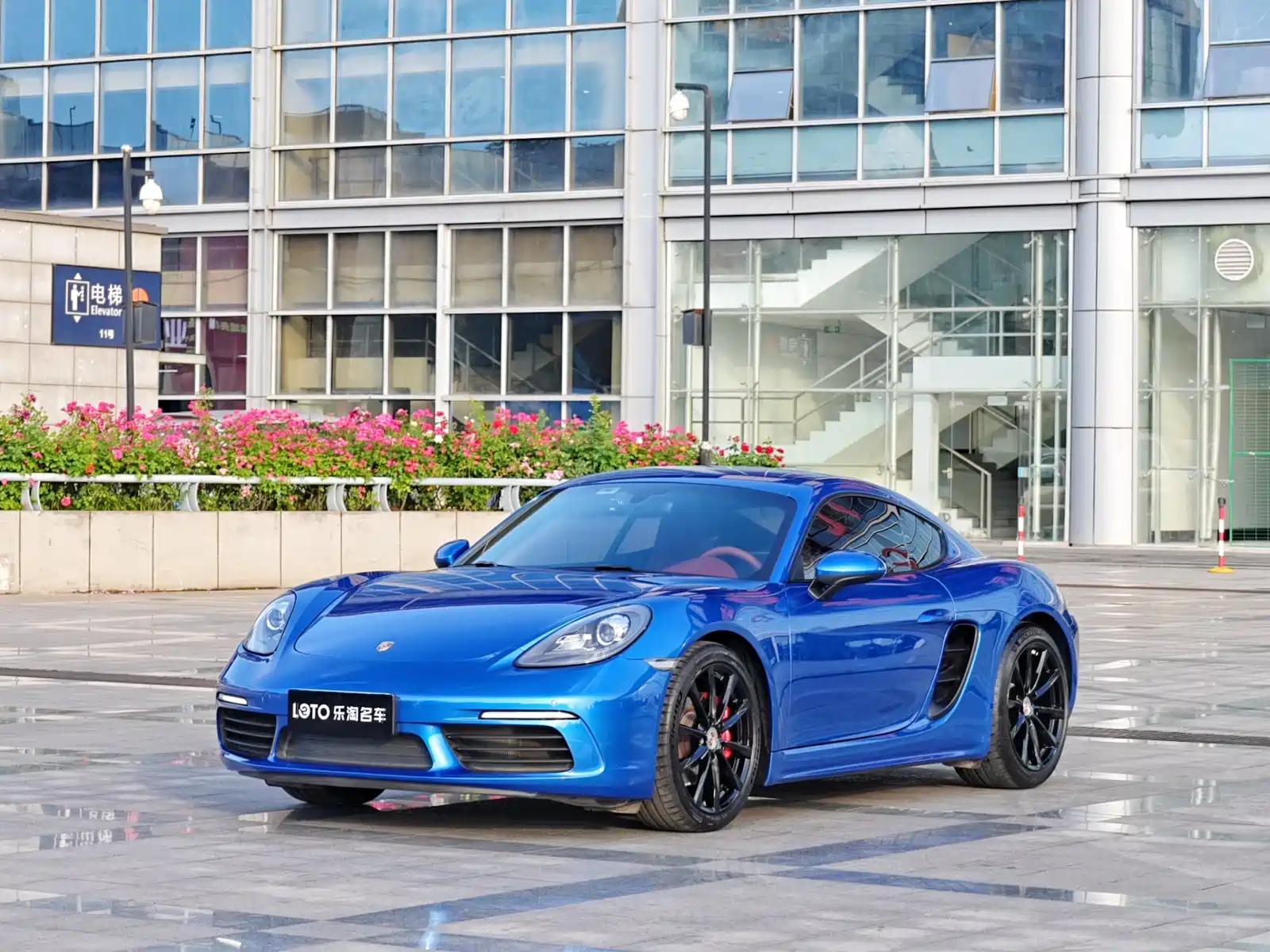 PORSCHE 718 2016