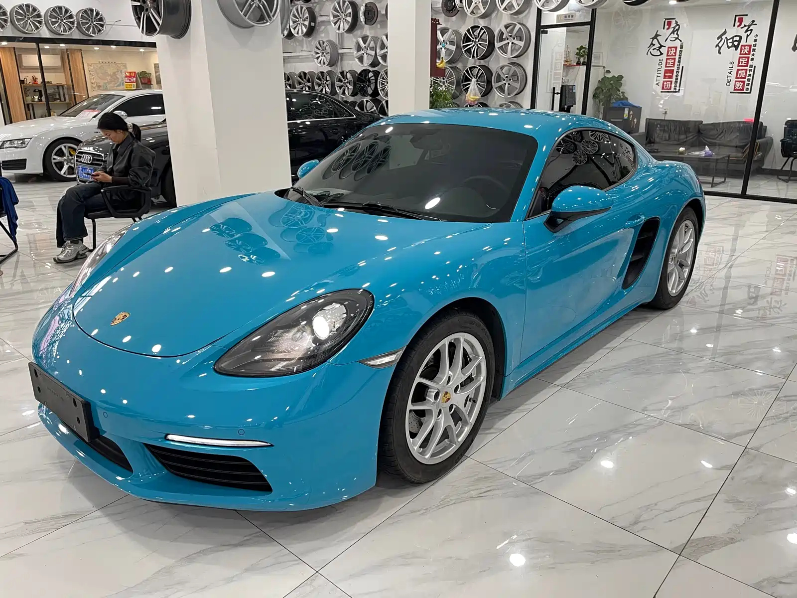 PORSCHE 718 2018