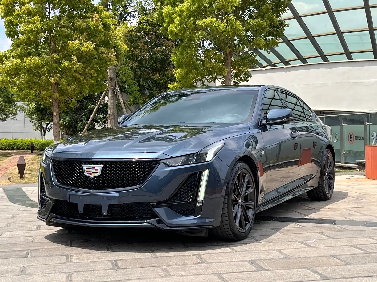 CADILLAC CT5 2021