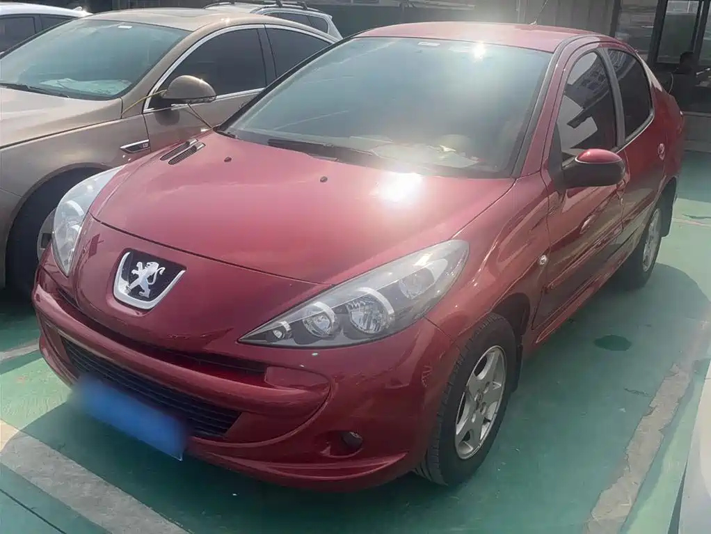 PEUGEOT 207