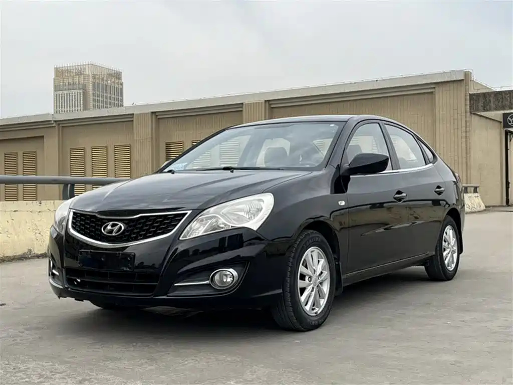 HYUNDAI CELESTA 2015