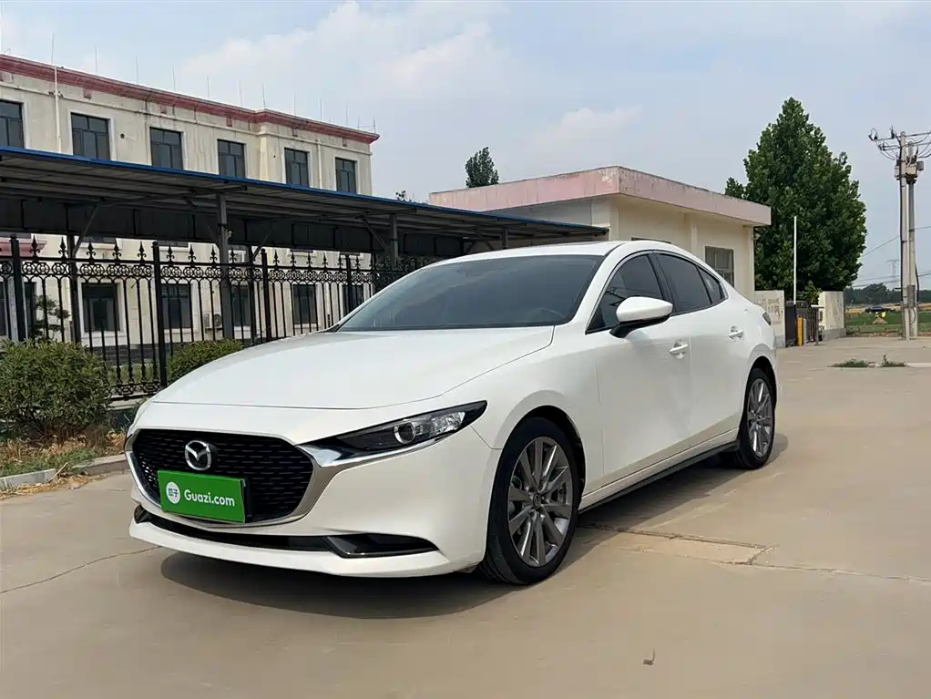 MAZDA 3 AXELA 2021