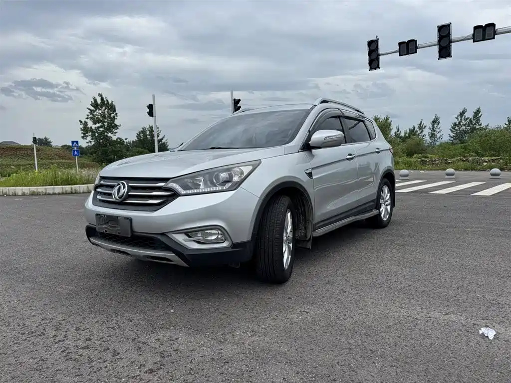 DONGFENG AEOLUS AX7 2015