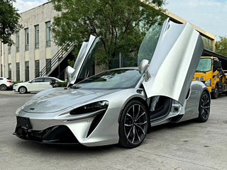 Заказать MCLAREN ARTURA