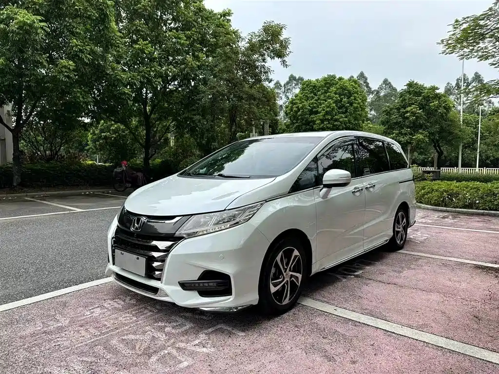 HONDA ODYSSEY 2015