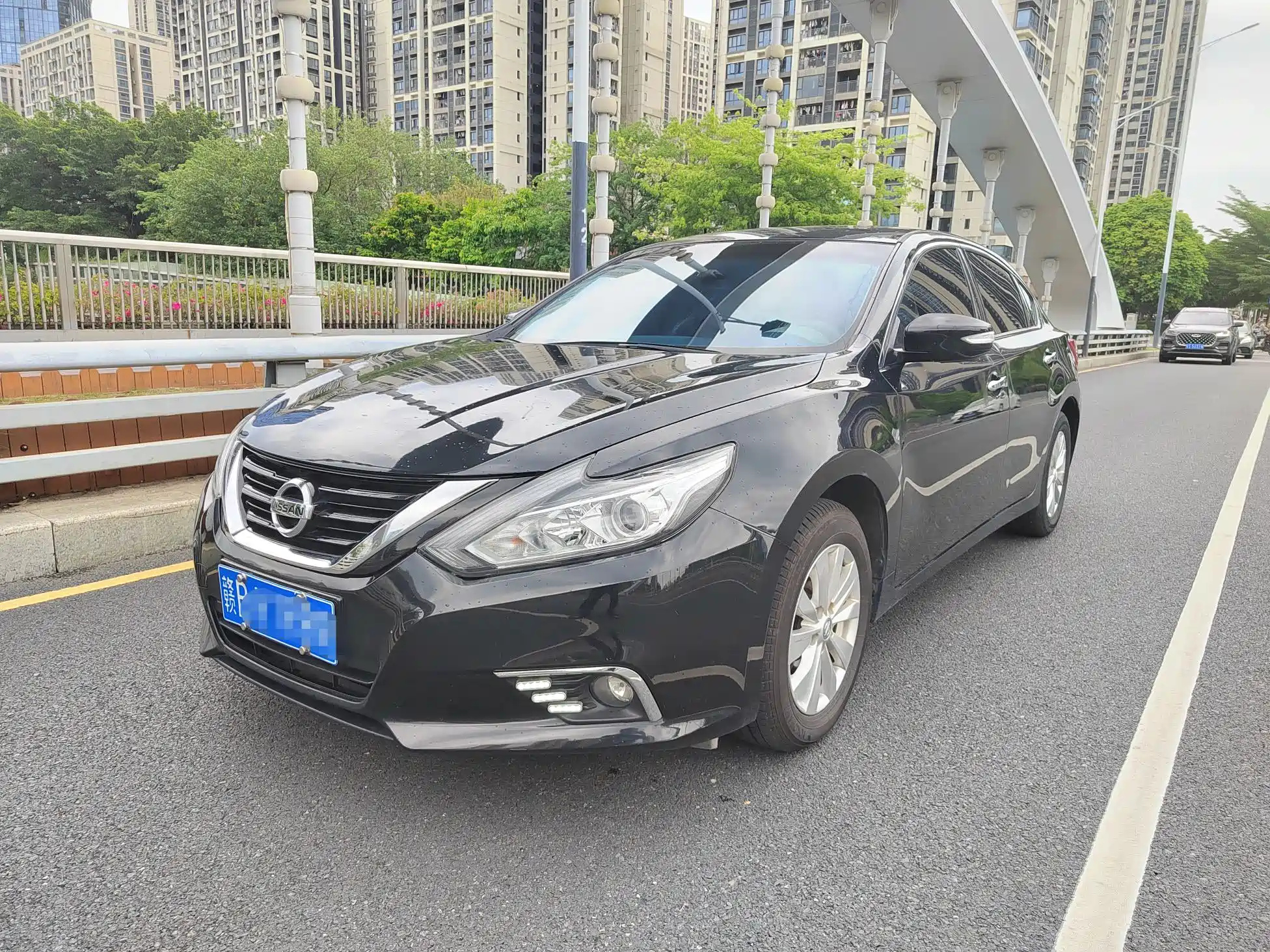 NISSAN TEANA 2016