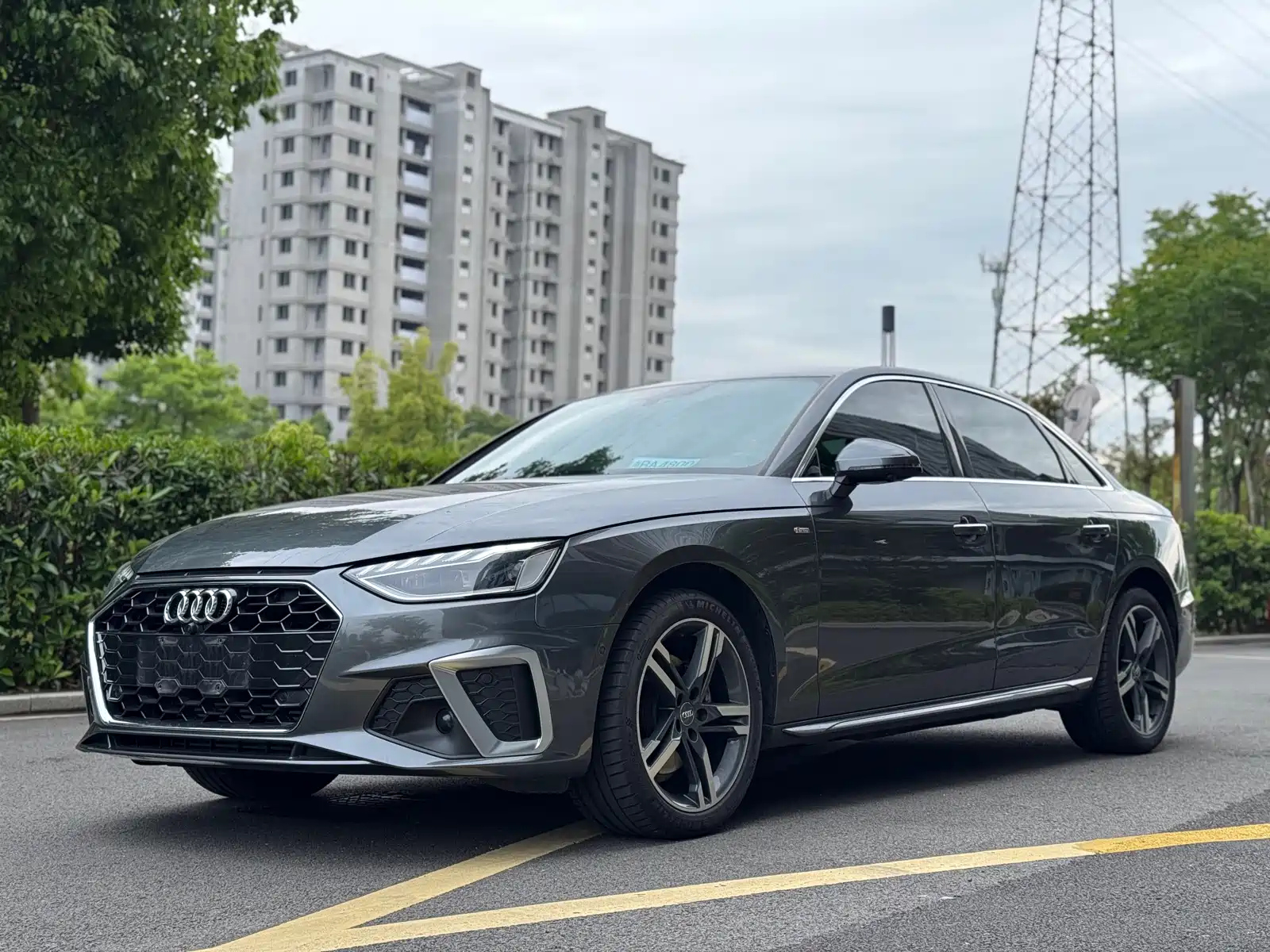 AUDI A4L 2019