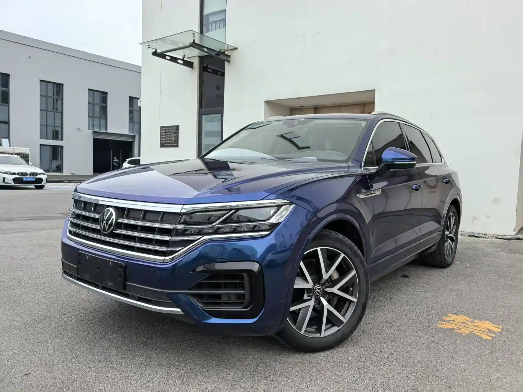 VOLKSWAGEN TOUAREG 2021