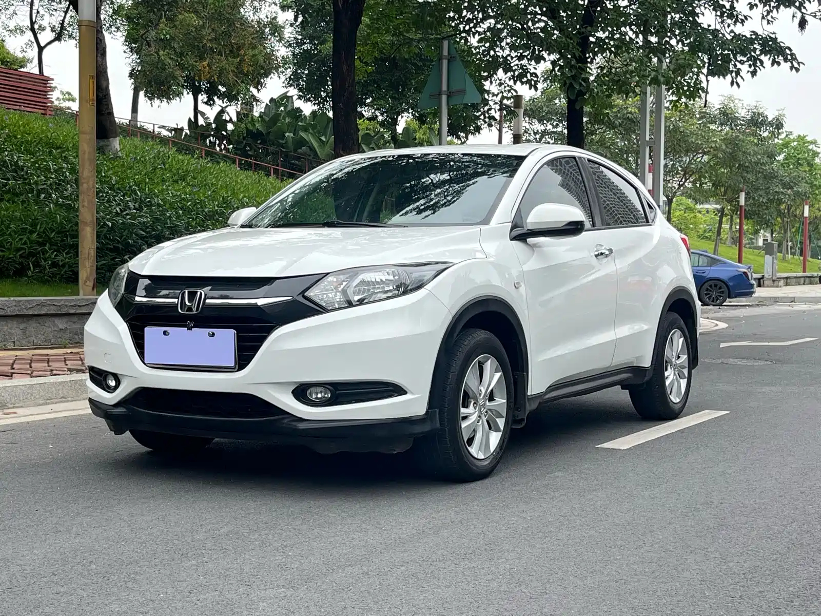 HONDA VEZEL 2015