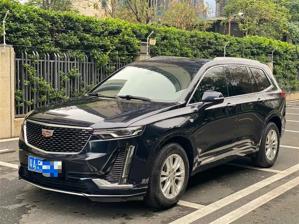 CADILLAC XT6 2021