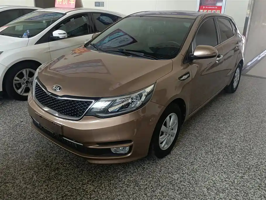 KIA K2 2015