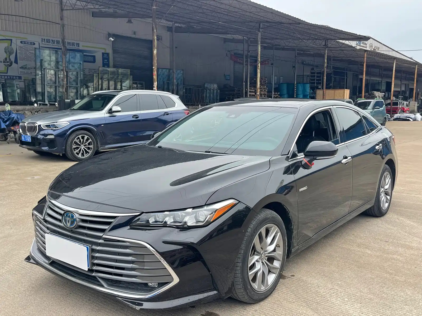 TOYOTA AVALON