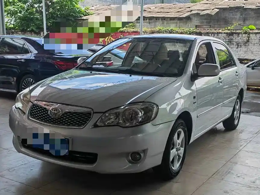 TOYOTA COROLLA 2010