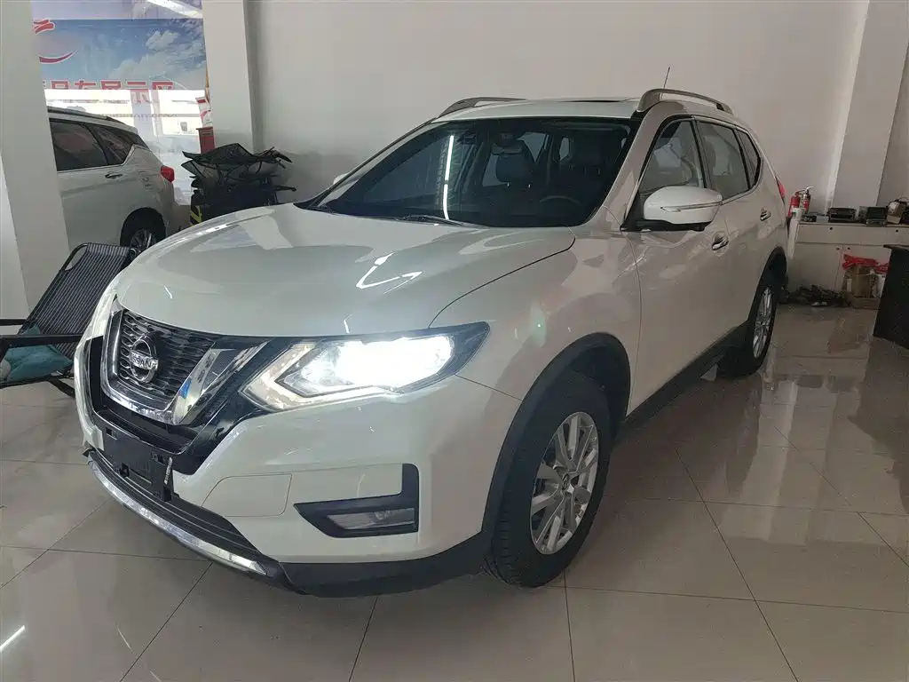 NISSAN X-TRAIL 2021
