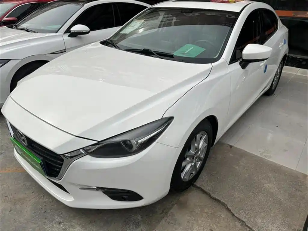 MAZDA 3 AXELA 2017