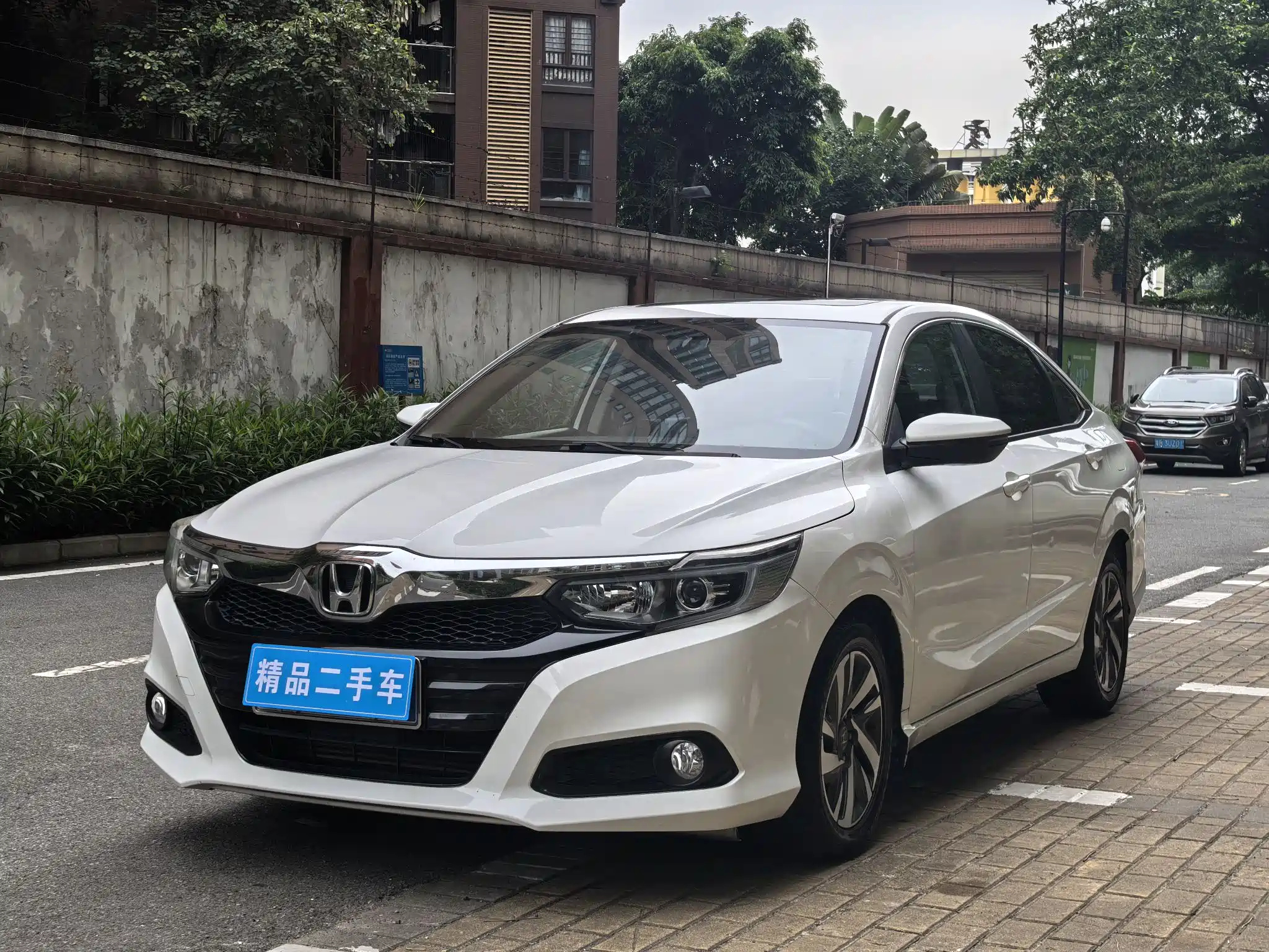 HONDA CRIDER 2019