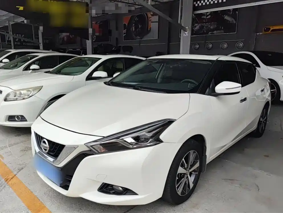 NISSAN LANNIA 2016
