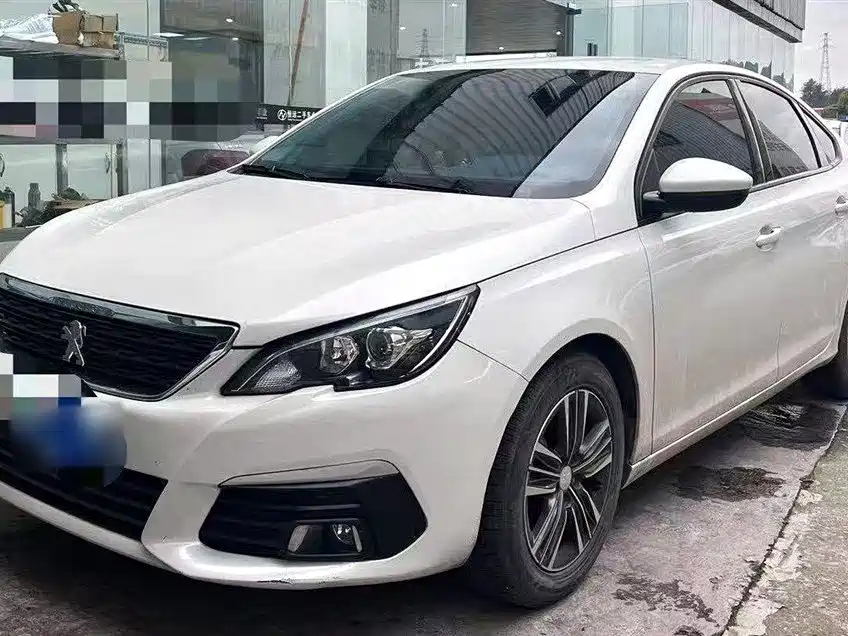 PEUGEOT 308 2018
