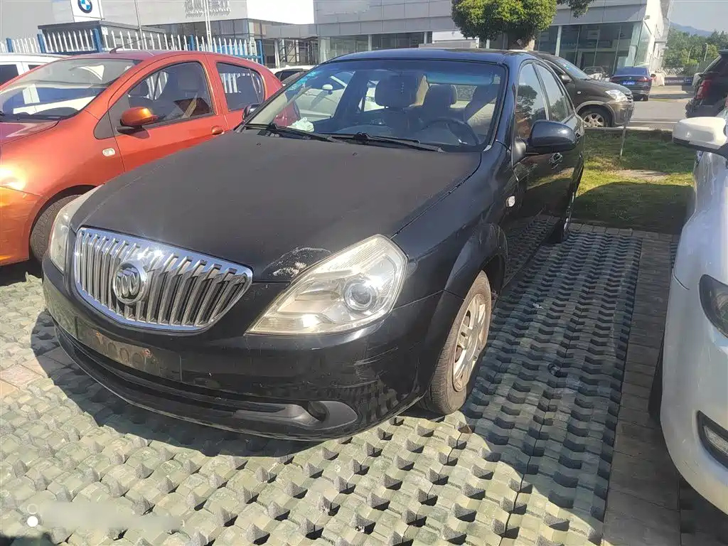 BUICK EXCELLE 2013