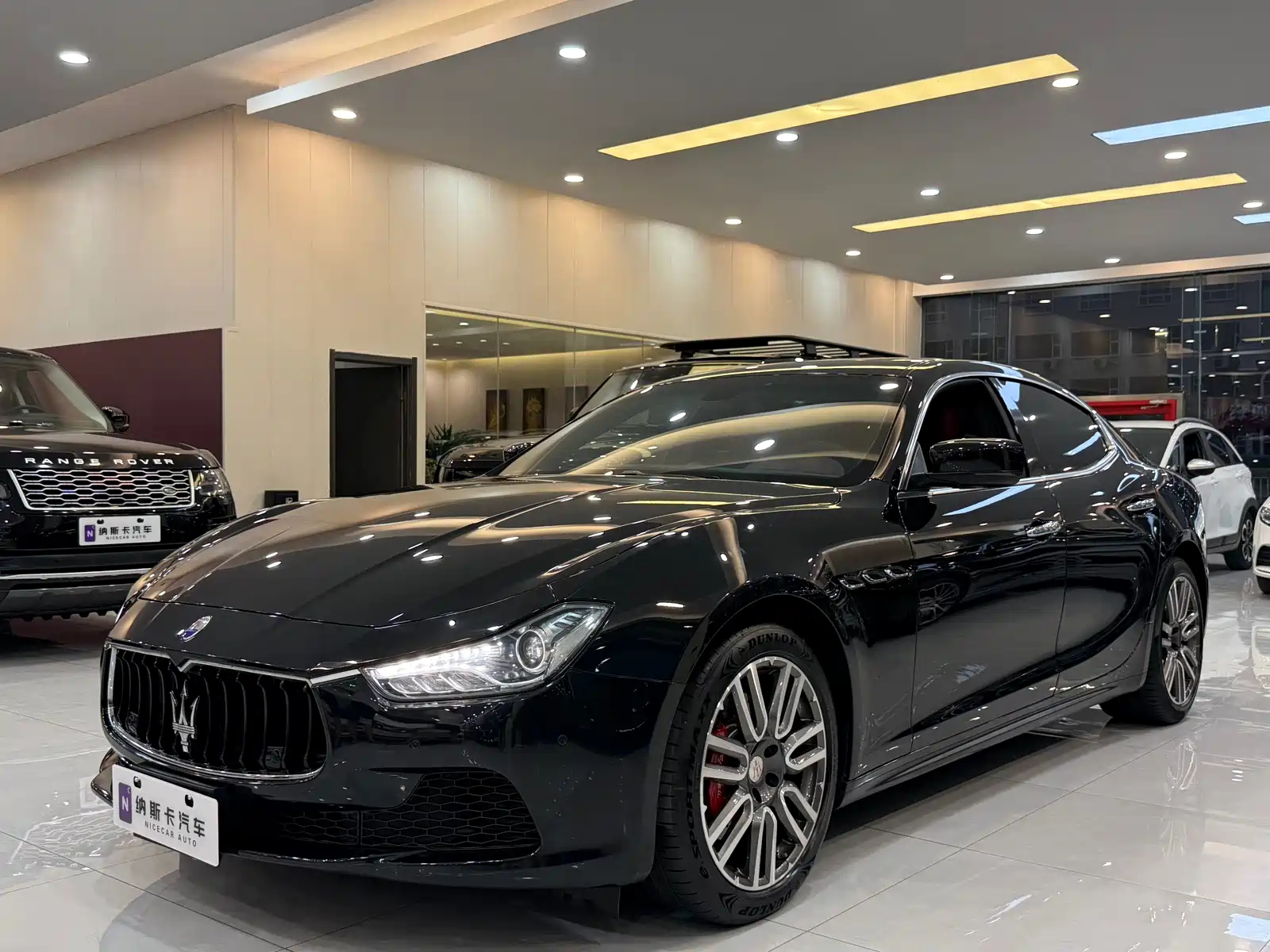 MASERATI GHIBLI 2014