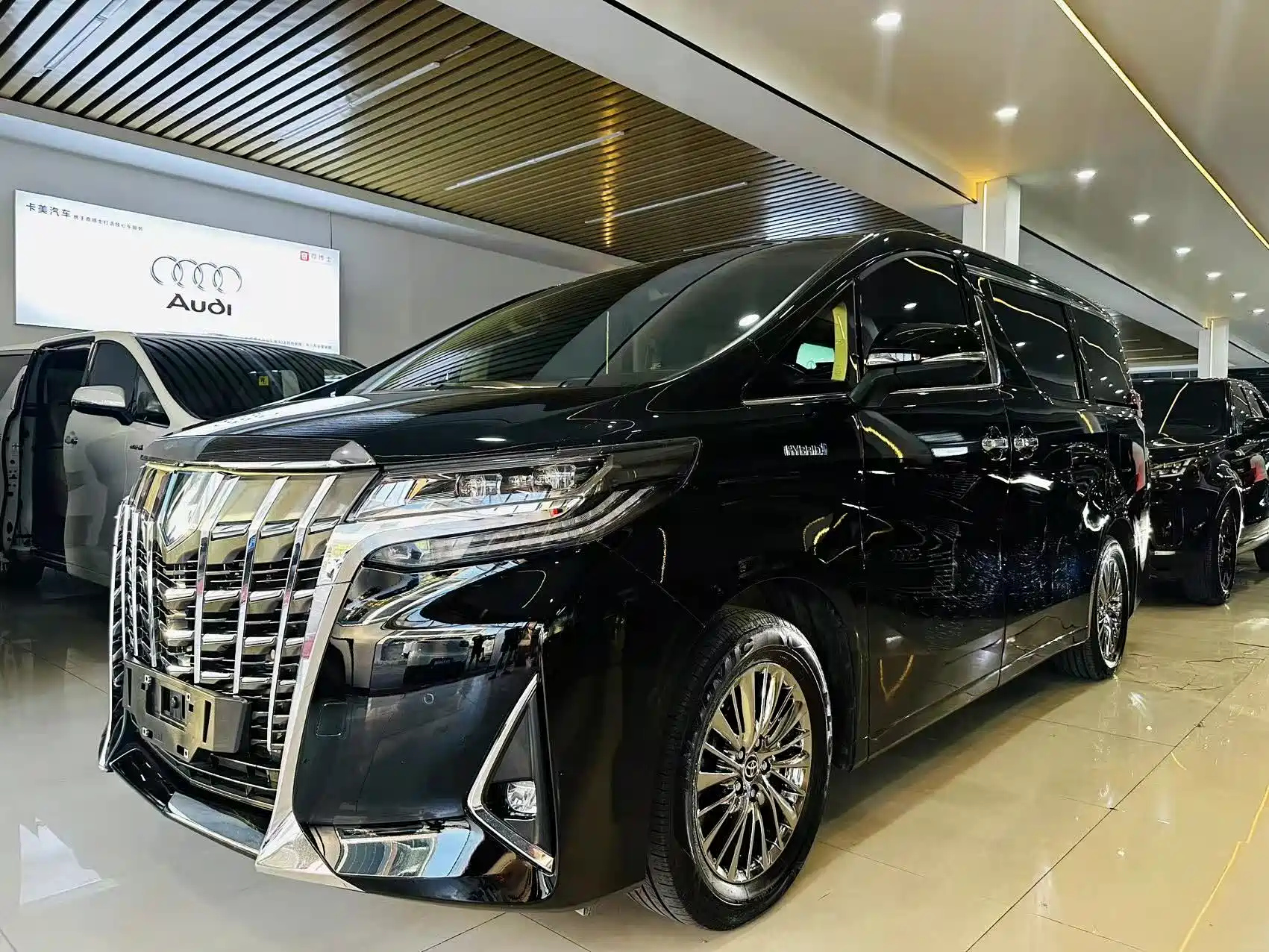 TOYOTA ALPHARD 2021