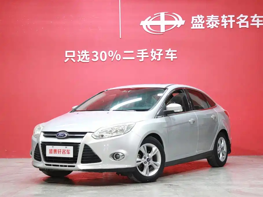 FORD FOCUS 2012