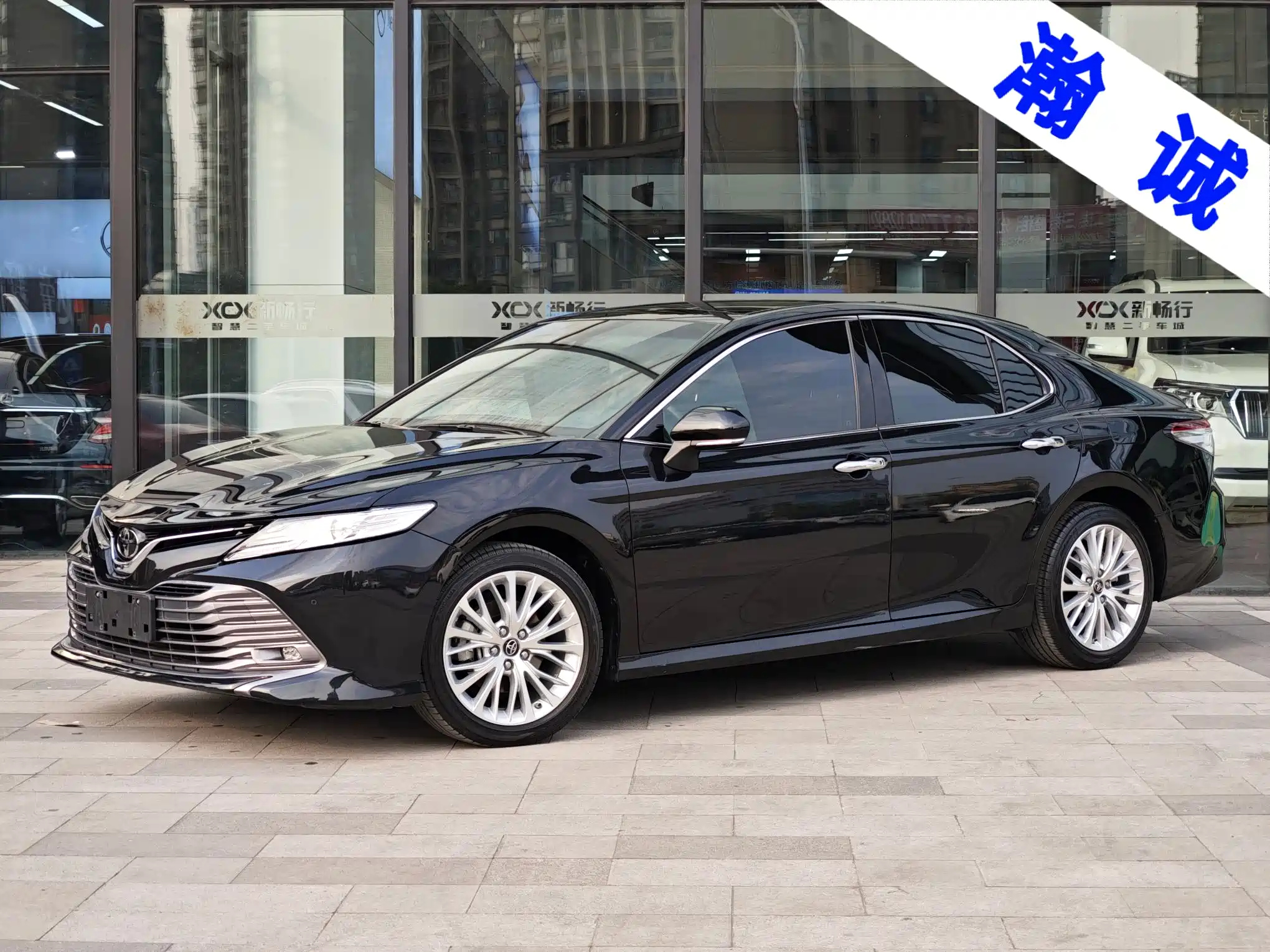 TOYOTA CAMRY 2019