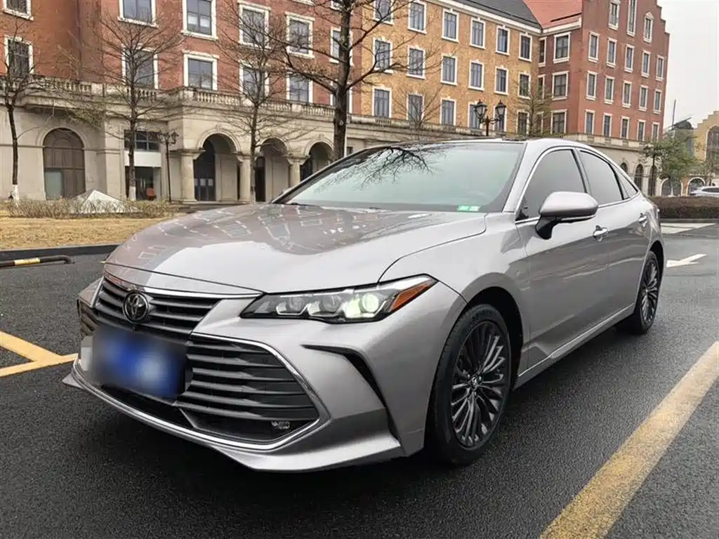 TOYOTA AVALON 2019