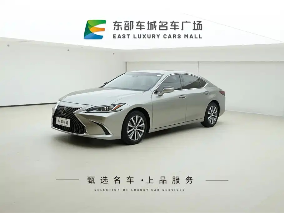 LEXUS ES 2018