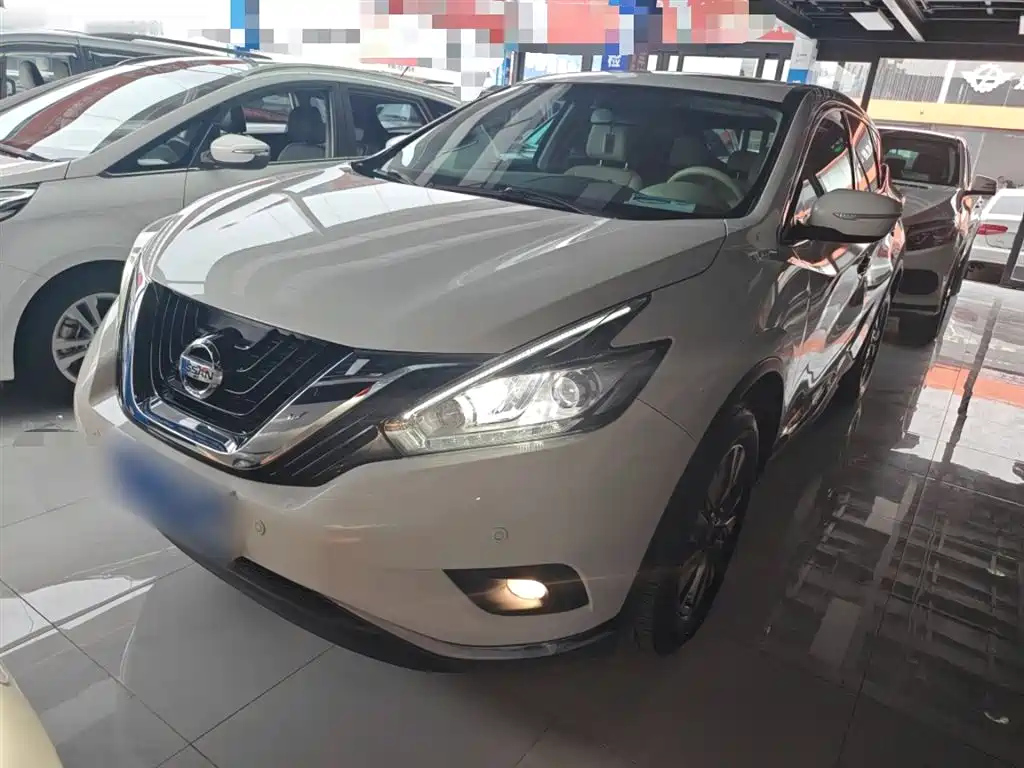 NISSAN MURANO 2015