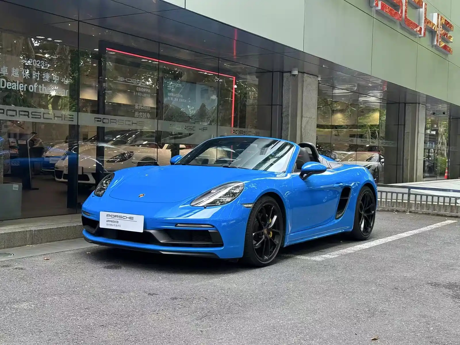 PORSCHE 718 2022