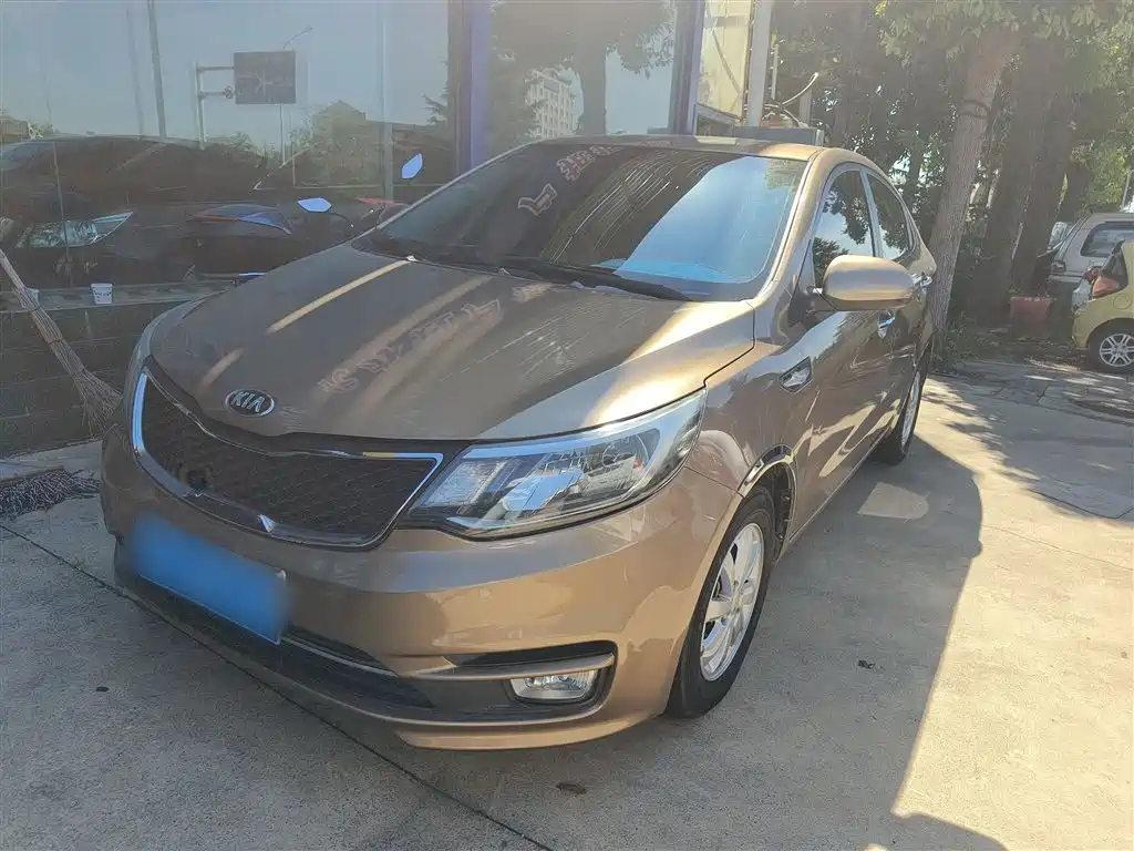 KIA K2 2015