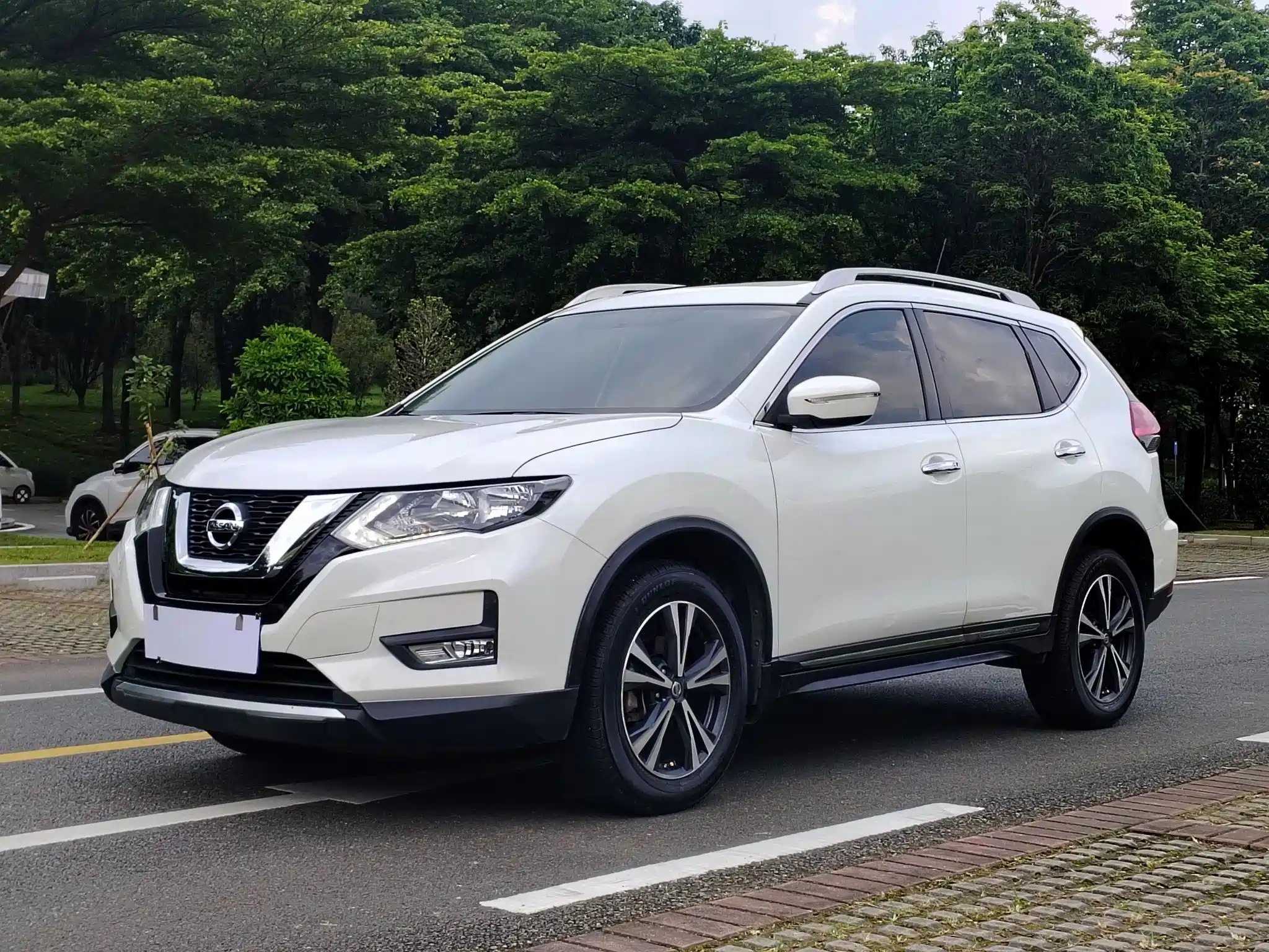 NISSAN X-TRAIL 2017