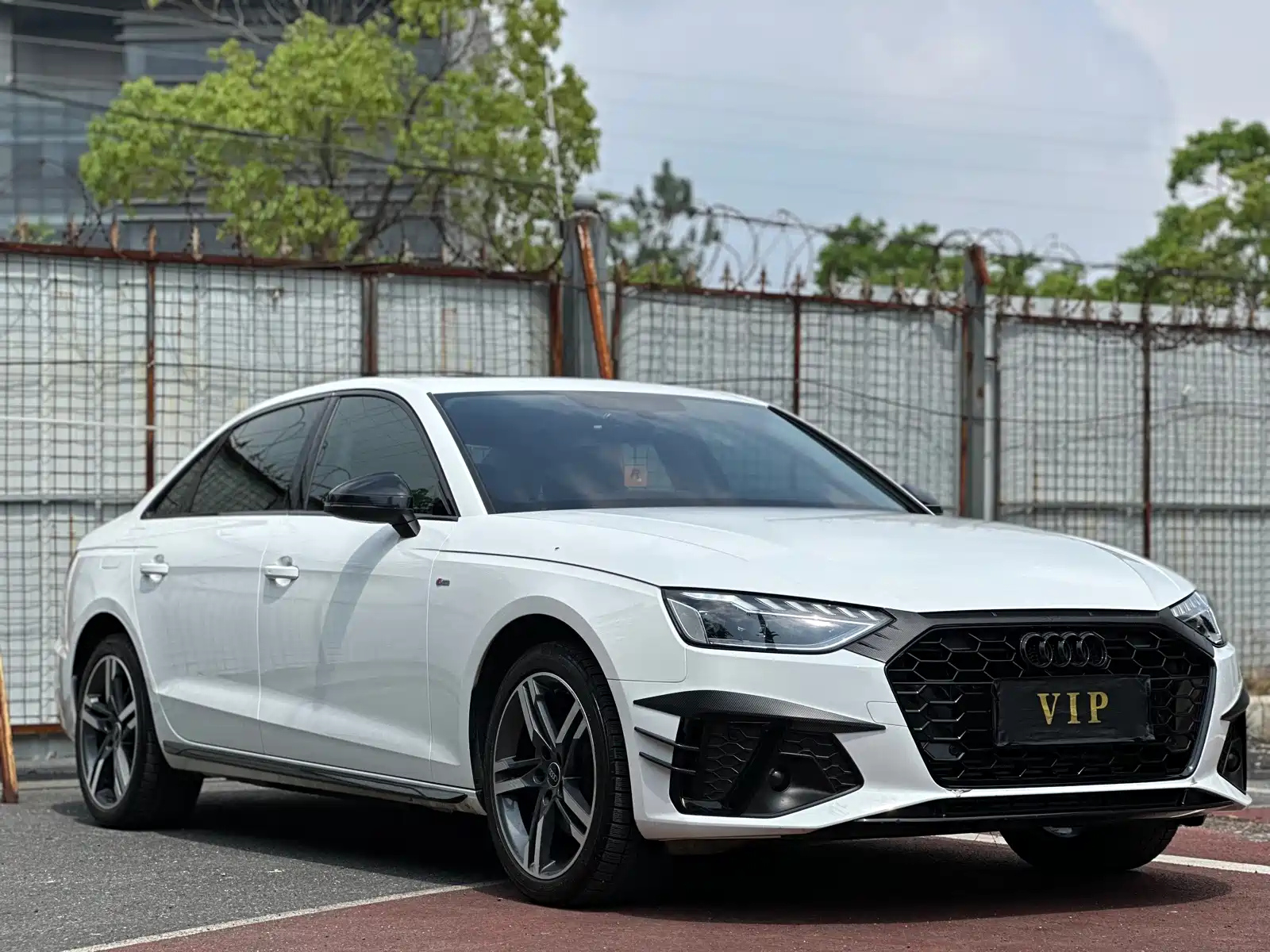 AUDI A4L 2022