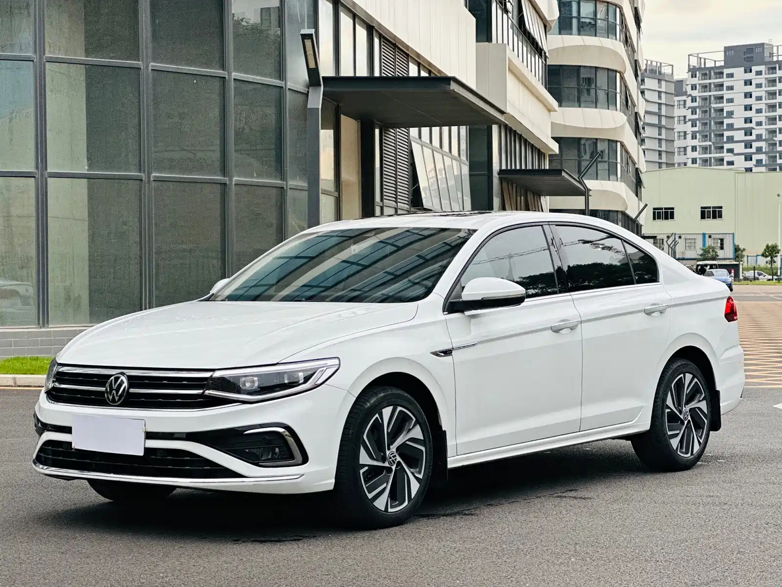 VOLKSWAGEN BORA