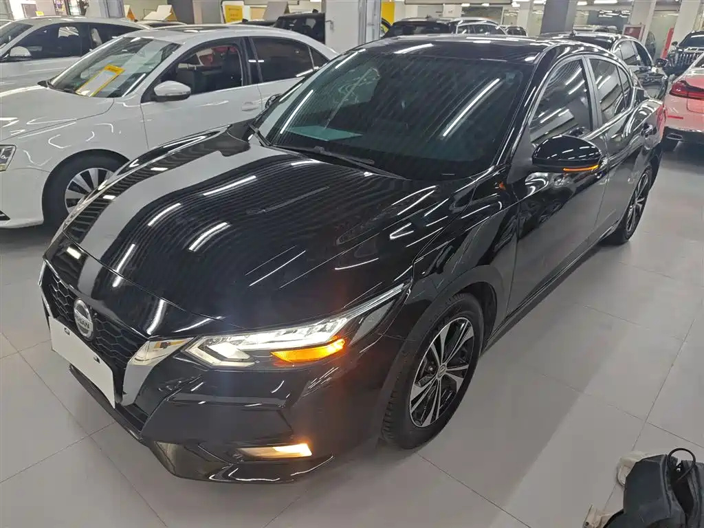 NISSAN SYLPHY 2020