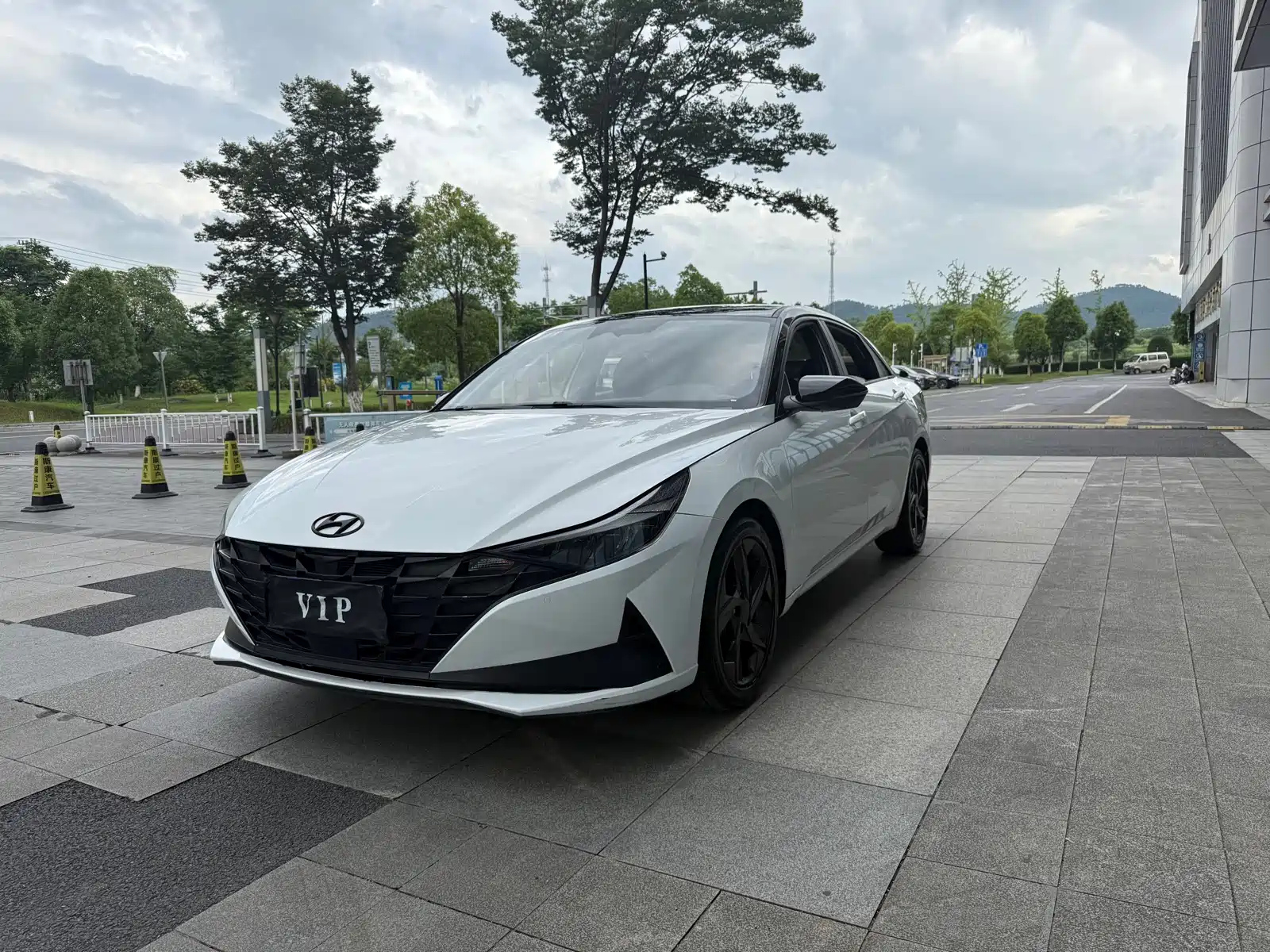HYUNDAI ELANTRA 2022