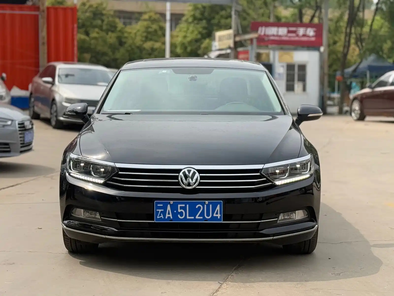 VOLKSWAGEN MAGOTAN 2019