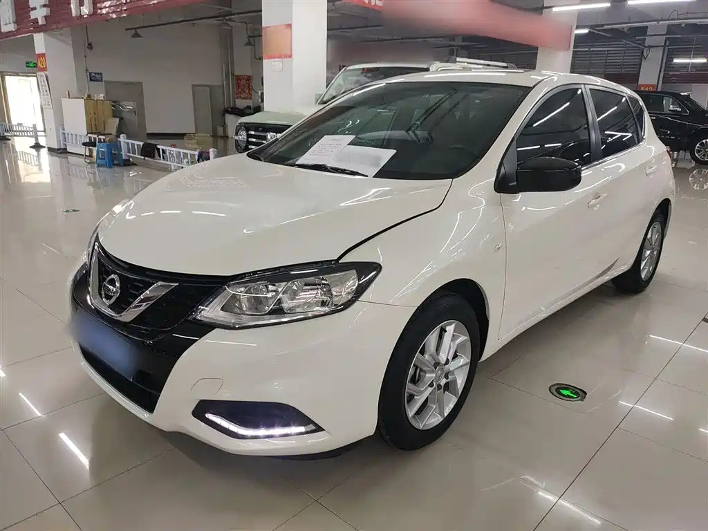 NISSAN TIIDA TIIDA