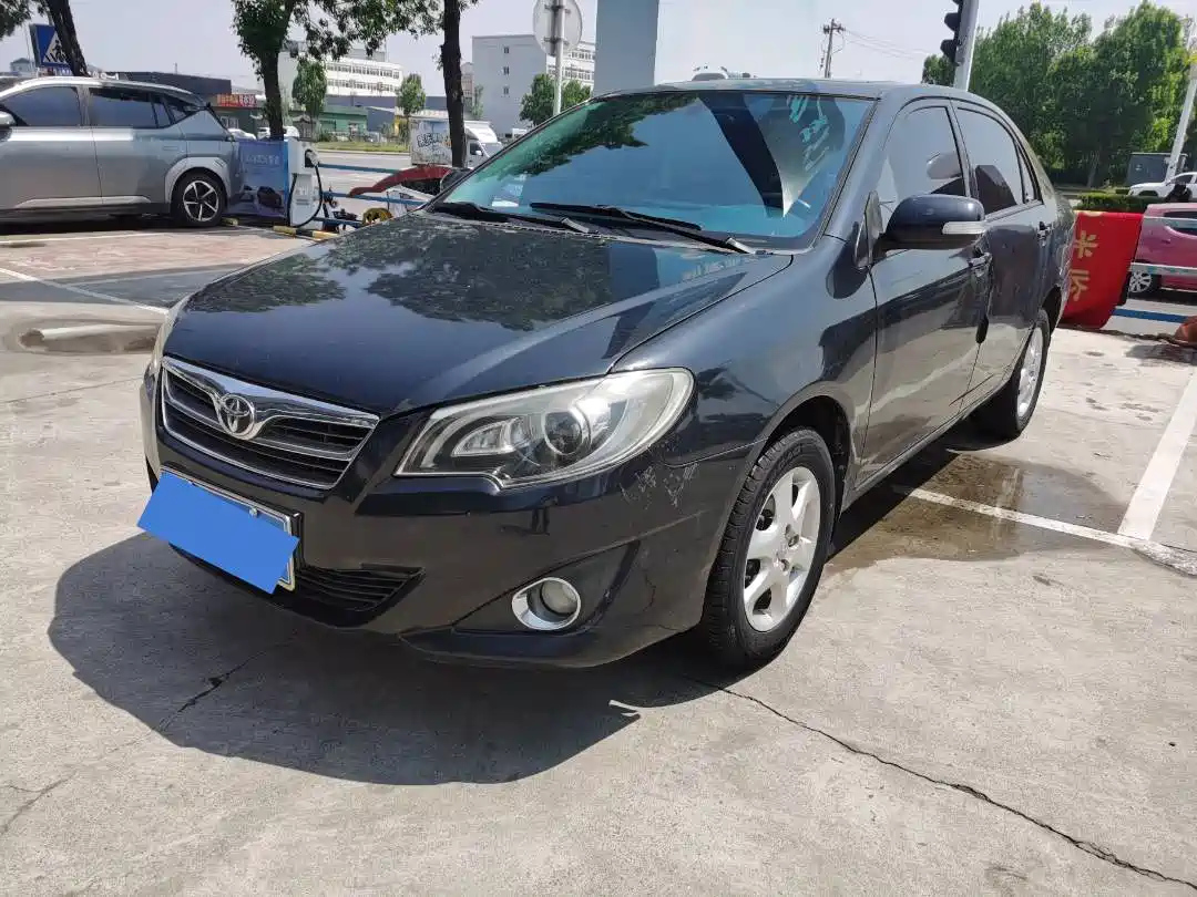 TOYOTA COROLLA 2013