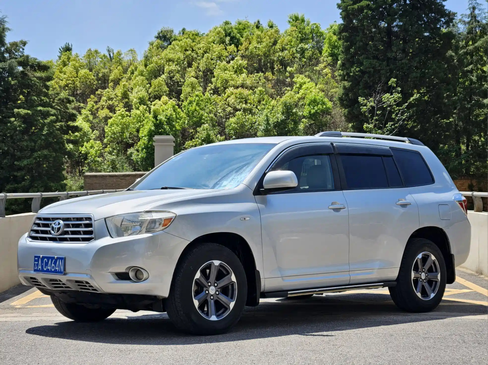 TOYOTA HIGHLANDER 2009